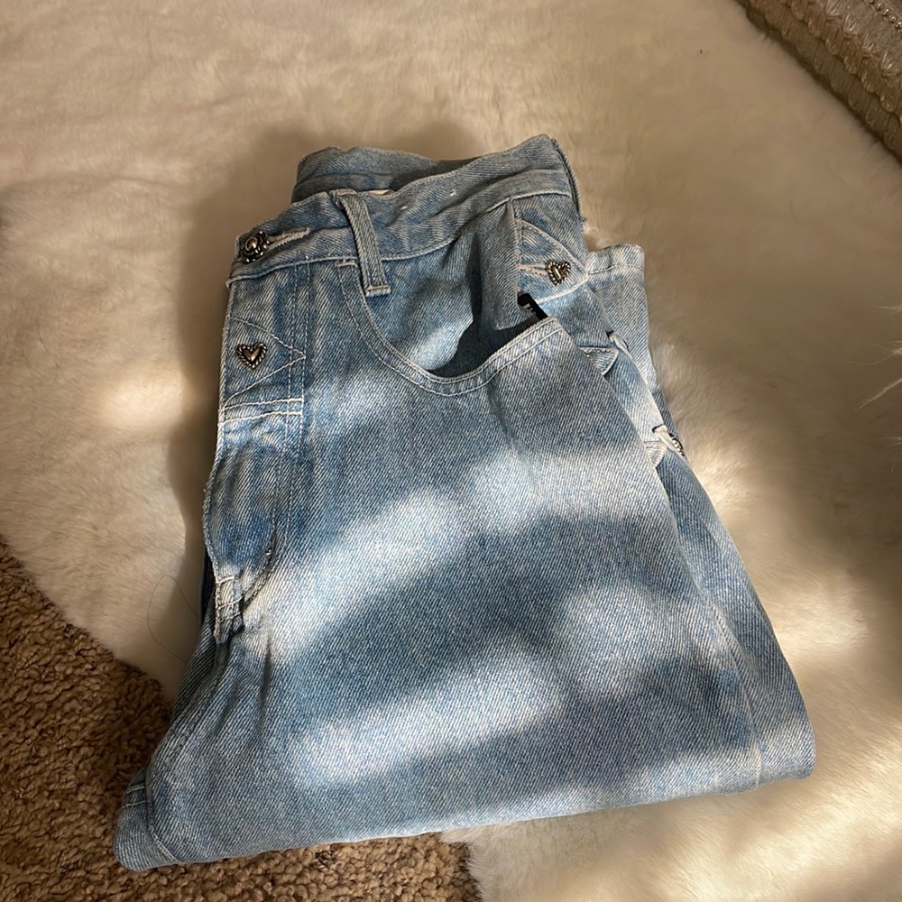 High rise vintage jeans.